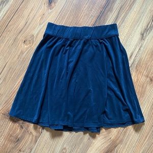 Hollister faux suede skateboard skirt